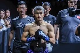 体育博弈策略：解析“欧冠淘汰赛”两回合制下的客场进球规则对投注心理的影响。（欧冠淘汰赛两回合客场进球规则对投注心理的影响：一份体育博弈策略解读）